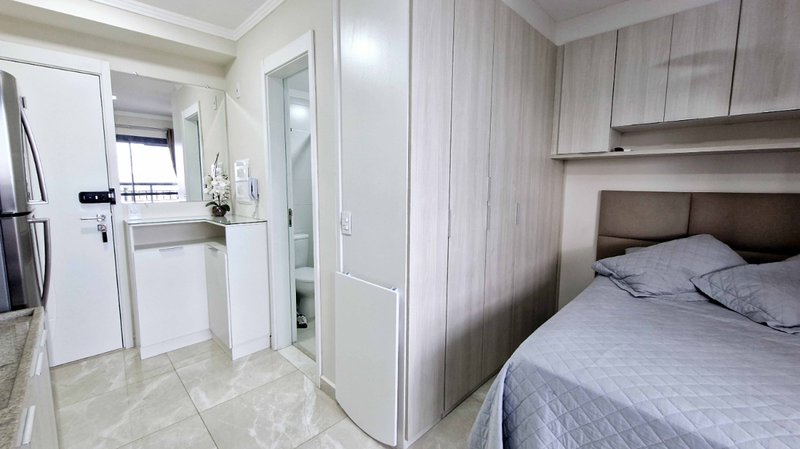Studio no Metrô Tucuruvi 23m² Avenida Guapira São Paulo - 