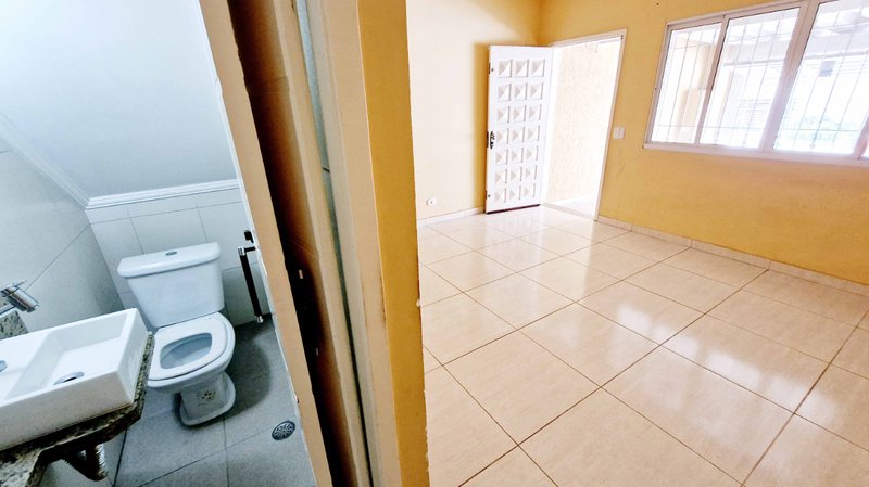 Sobrado 90m² no Pq Edu Chaves 2 dorm 1 vaga Rua Aperibé São Paulo - 