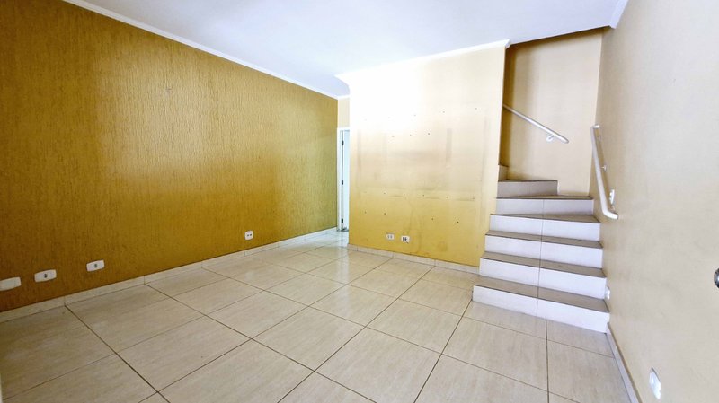 Sobrado 90m² no Pq Edu Chaves 2 dorm 1 vaga Rua Aperibé São Paulo - 