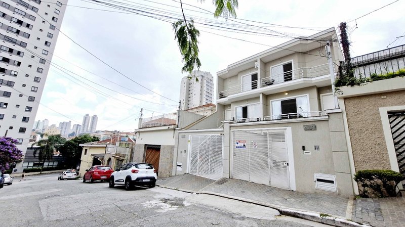 Sobrado 208m² na Parada Inglesa 3 suítes 4 vagas Rua Plínio Pasqui São Paulo - 