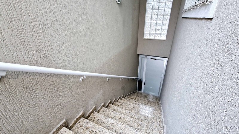 Sobrado 208m² na Parada Inglesa 3 suítes 4 vagas Rua Plínio Pasqui São Paulo - 