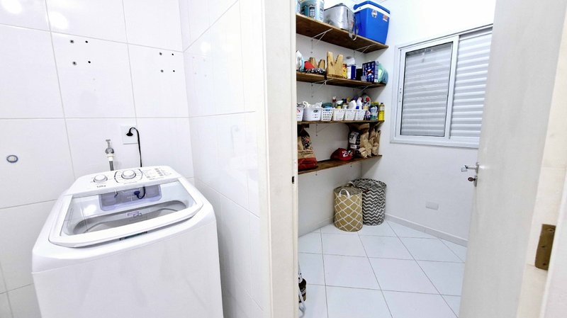 Sobrado 208m² na Parada Inglesa 3 suítes 4 vagas Rua Plínio Pasqui São Paulo - 