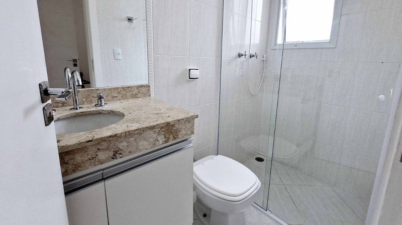 Sobrado 208m² na Parada Inglesa 3 suítes 4 vagas Rua Plínio Pasqui São Paulo - 