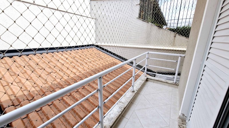 Sobrado 208m² na Parada Inglesa 3 suítes 4 vagas Rua Plínio Pasqui São Paulo - 