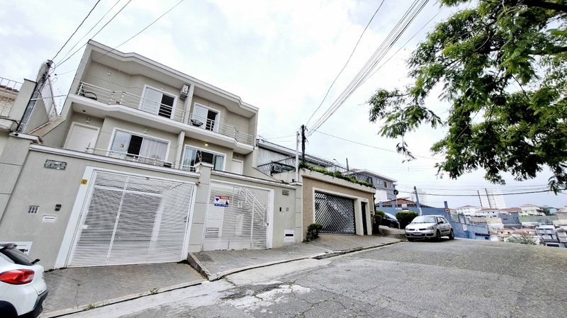 Sobrado 208m² na Parada Inglesa 3 suítes 4 vagas Rua Plínio Pasqui São Paulo - 