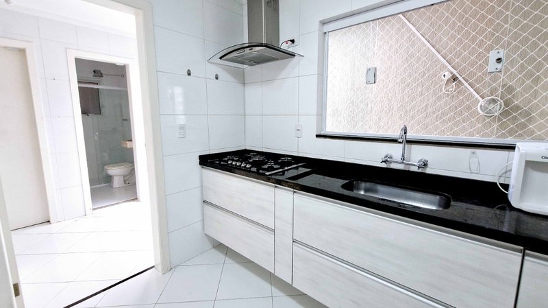 Sobrado 208m² na Parada Inglesa 3 suítes 4 vagas Rua Plínio Pasqui São Paulo - 