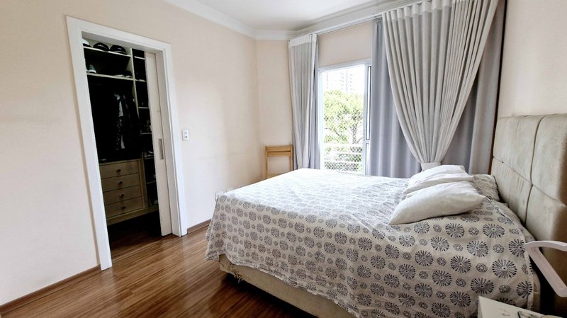 Sobrado 208m² na Parada Inglesa 3 suítes 4 vagas Rua Plínio Pasqui São Paulo - 