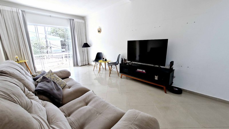 Sobrado 208m² na Parada Inglesa 3 suítes 4 vagas Rua Plínio Pasqui São Paulo - 