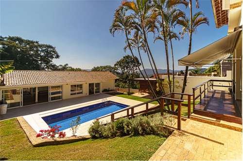 Casa 350m² no Parque Petrópolis 4 dorm 2 suítes 10 vagas Alameda Suécia Mairiporã - 