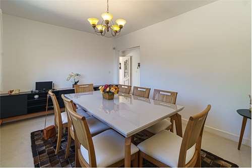 Casa 350m² no Parque Petrópolis 4 dorm 2 suítes 10 vagas Alameda Suécia Mairiporã - 