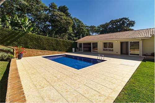 Casa 350m² no Parque Petrópolis 4 dorm 2 suítes 10 vagas Alameda Suécia Mairiporã - 