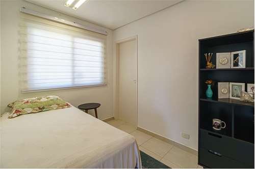 Casa 350m² no Parque Petrópolis 4 dorm 2 suítes 10 vagas Alameda Suécia Mairiporã - 