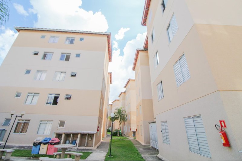 Apartamento à venda, 47m - R$ 136.000 - 2 Dorm. - Jardim Tatiana - Votorantim SP Rua Maria Eugênia Oliveira Votorantim - 