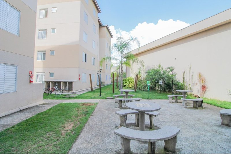 Apartamento à venda, 47m - R$ 136.000 - 2 Dorm. - Jardim Tatiana - Votorantim SP Rua Maria Eugênia Oliveira Votorantim - 