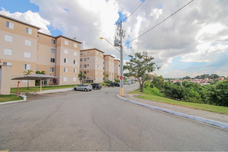 Apartamento à venda, 47m - R$ 136.000 - 2 Dorm. - Jardim Tatiana - Votorantim SP Rua Maria Eugênia Oliveira Votorantim - 