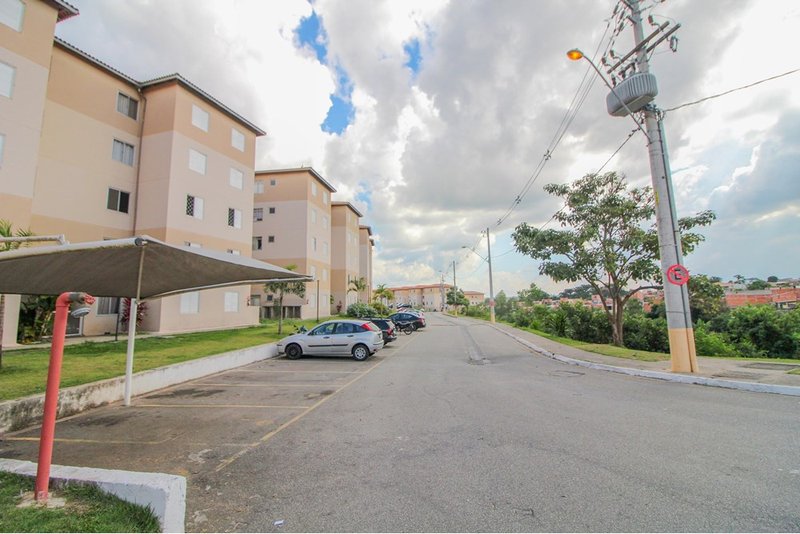 Apartamento à venda, 47m - R$ 136.000 - 2 Dorm. - Jardim Tatiana - Votorantim SP Rua Maria Eugênia Oliveira Votorantim - 