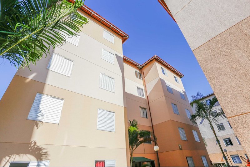 Apartamento à venda, 47m - R$ 136.000 - 2 Dorm. - Jardim Tatiana - Votorantim SP Rua Maria Eugênia Oliveira Votorantim - 