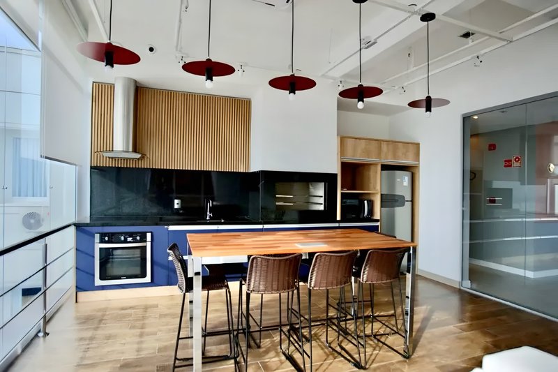 R$ 280.000 - TOWN CO - STUDIO - PORTEIRA FECHADA - 21M2 - INFRA Rua Senhor dos Passos Porto Alegre - 