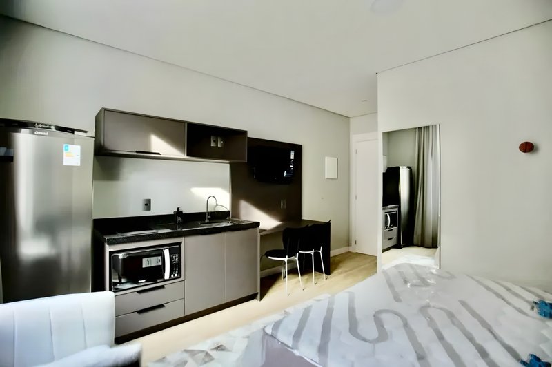 R$ 280.000 - TOWN CO - STUDIO - PORTEIRA FECHADA - 21M2 - INFRA Rua Senhor dos Passos Porto Alegre - 