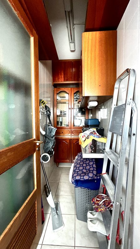 R$ 1.300.000 - IMPECÁVEL APARTAMENTO - 176M2 - 3 DORM - SUÍTE - SACADÕES - 2 VAGAS Avenida Lageado Porto Alegre - 