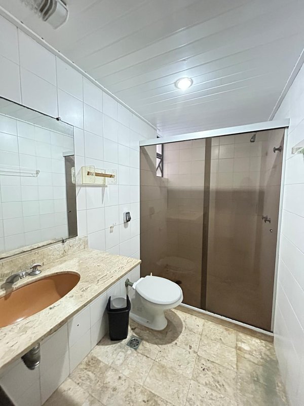 APARTAMENTO 4 QUARTOS 2 SUÍTES LAVABO ANDAR ALTO GARAGENS ELEVADORES À VENDA NA GRAÇA! Avenida Euclydes da Cunha Salvador - 