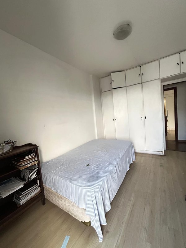 APARTAMENTO 4 QUARTOS 2 SUÍTES LAVABO ANDAR ALTO GARAGENS ELEVADORES À VENDA NA GRAÇA! Avenida Euclydes da Cunha Salvador - 