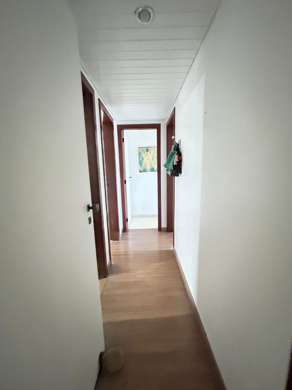 APARTAMENTO 4 QUARTOS 2 SUÍTES LAVABO ANDAR ALTO GARAGENS ELEVADORES À VENDA NA GRAÇA! Avenida Euclydes da Cunha Salvador - 