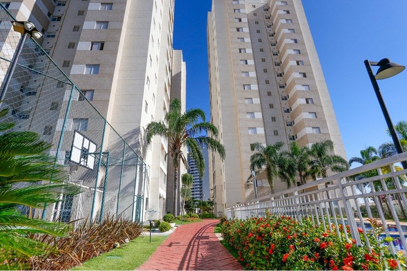 Apartamento à venda, 79m - R$ 560.000 - 2 Dorm. 1 Suite- Cond Vitrine Esplanada – Sorocaba Rua Renato Chiozzotto Votorantim - 