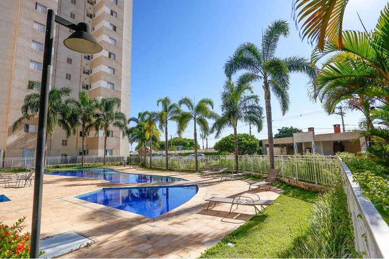 Apartamento à venda, 79m - R$ 560.000 - 2 Dorm. 1 Suite- Cond Vitrine Esplanada – Sorocaba Rua Renato Chiozzotto Votorantim - 