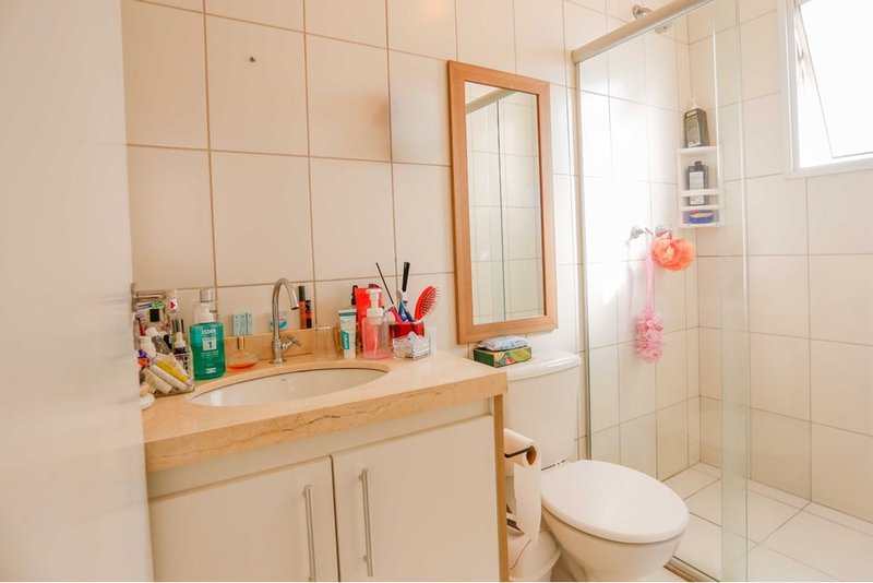 Apartamento à venda, 79m - R$ 560.000 - 2 Dorm. 1 Suite- Cond Vitrine Esplanada – Sorocaba Rua Renato Chiozzotto Votorantim - 