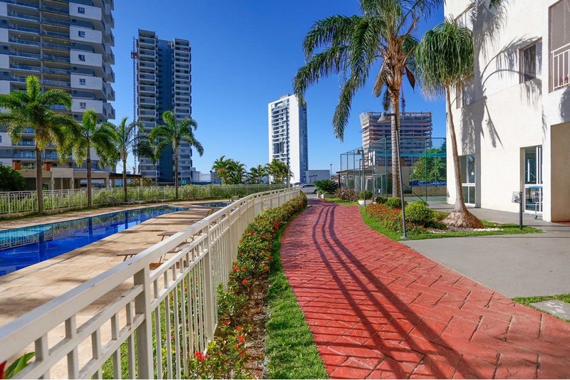 Apartamento à venda, 79m - R$ 560.000 - 2 Dorm. 1 Suite- Cond Vitrine Esplanada – Sorocaba Rua Renato Chiozzotto Votorantim - 