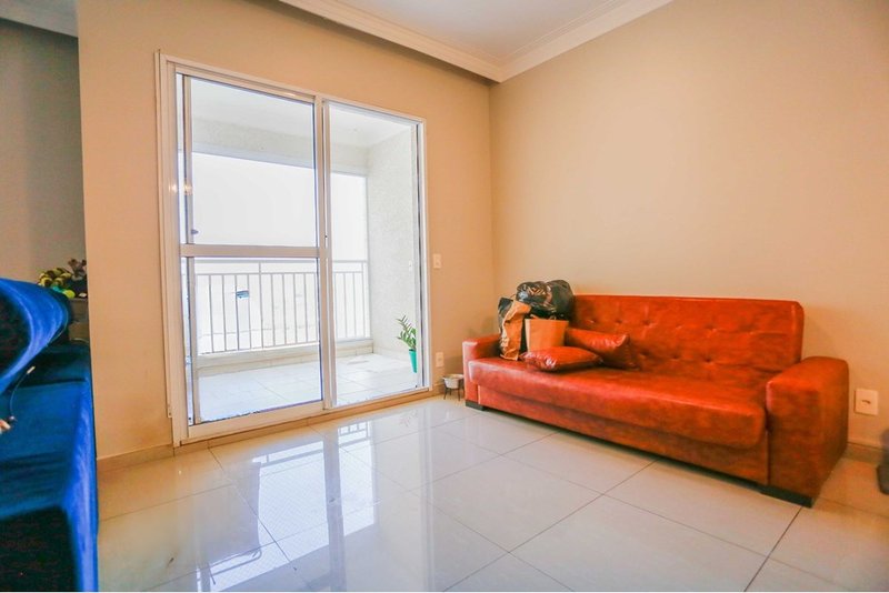 Apartamento à venda, 79m - R$ 560.000 - 2 Dorm. 1 Suite- Cond Vitrine Esplanada – Sorocaba Rua Renato Chiozzotto Votorantim - 