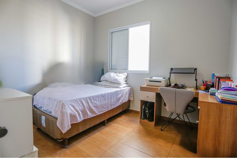 Apartamento à venda, 79m - R$ 560.000 - 2 Dorm. 1 Suite- Cond Vitrine Esplanada – Sorocaba Rua Renato Chiozzotto Votorantim - 