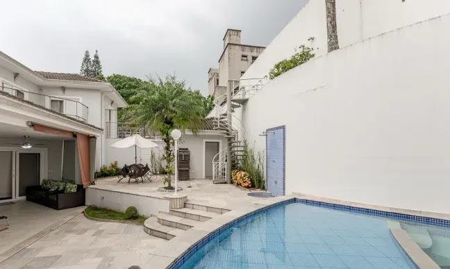 Prédio comercial Rua José Ricardo da Costa São Paulo - 