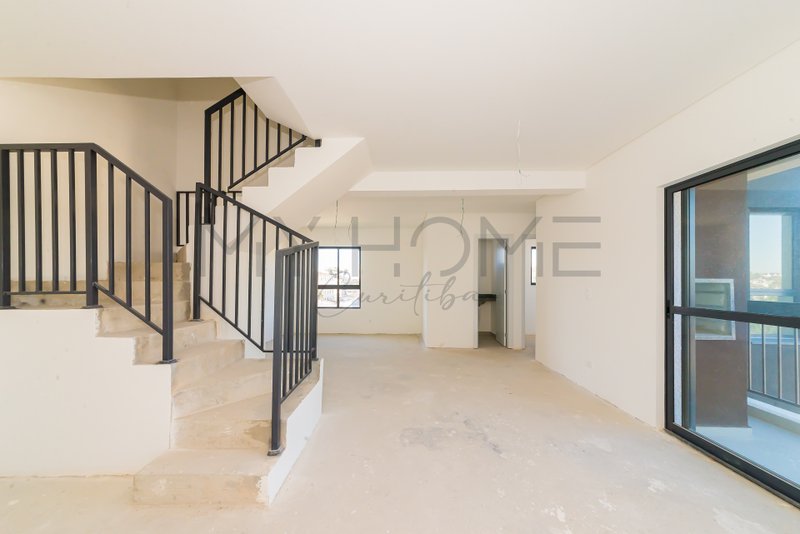 Apartamento Duplex à venda no Bairro Boa Vista Rua Vicente Ciccarino Curitiba - 