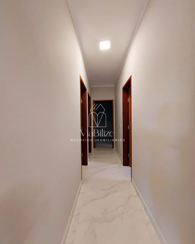 Casa à venda no bairro Jardim Murayama - Mogi Mirim - 