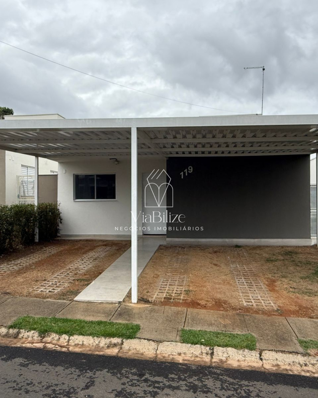 Casa à venda no Condomínio Residencial Village do Bosque Avenida Expedito Quartieri Mogi Mirim - 