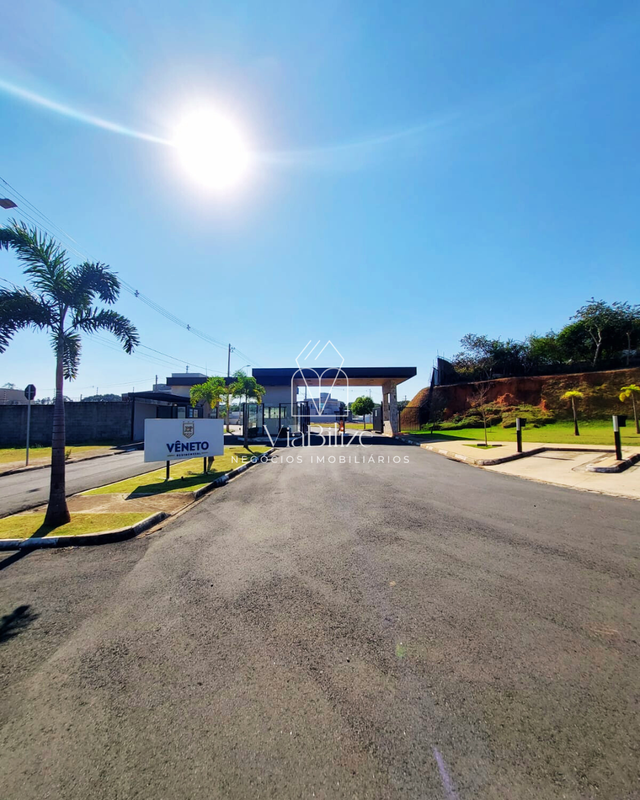 Terreno à venda no Condomínio Vêneto Residencial - Mogi Mirim - 