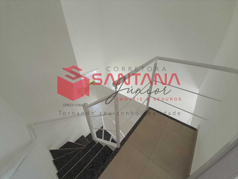 Apartamento térreo duplex com suíte em Vilas do Atlântico Alameda Praia de Pitangui Lauro de Freitas - 