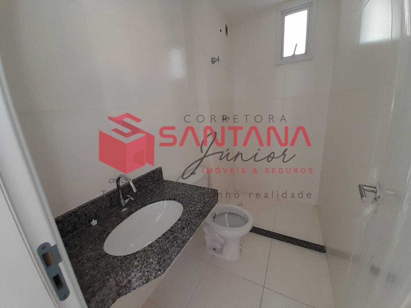 Apartamento térreo duplex com suíte em Vilas do Atlântico Alameda Praia de Pitangui Lauro de Freitas - 