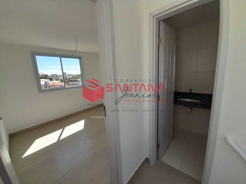 Apartamento 2/4 com Terraço Privativo à Venda em Vilas do Atlântico – Última Unidade! Alameda Praia de Pitangui Lauro de Freitas - 