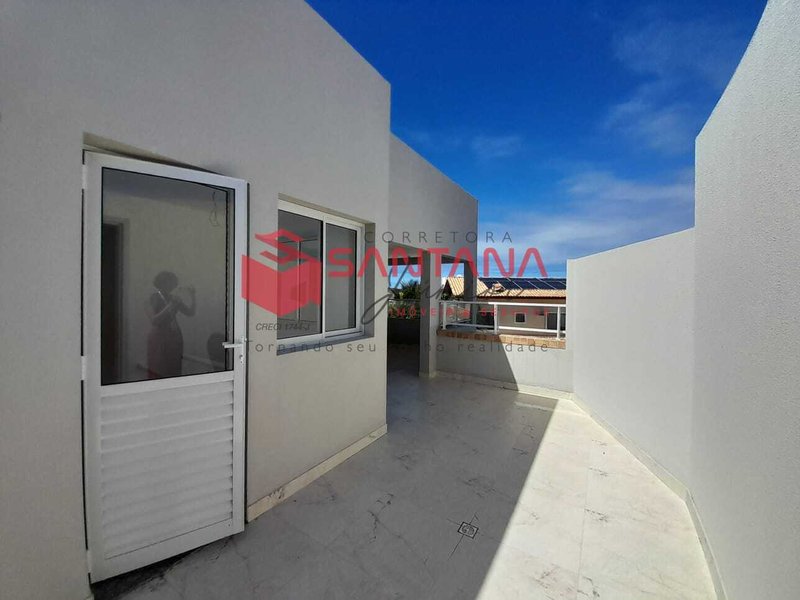 Apartamento 2/4 com Terraço Privativo à Venda em Vilas do Atlântico Alameda Praia de Pitangui Lauro de Freitas - 