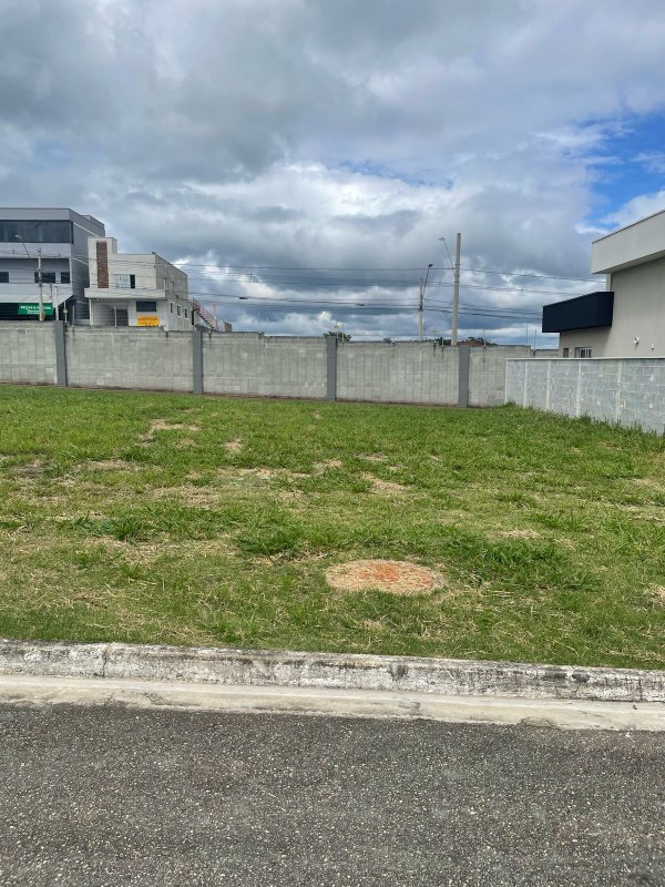 Reserva Rudá Rua Luis Barbeiran São José dos Campos - 