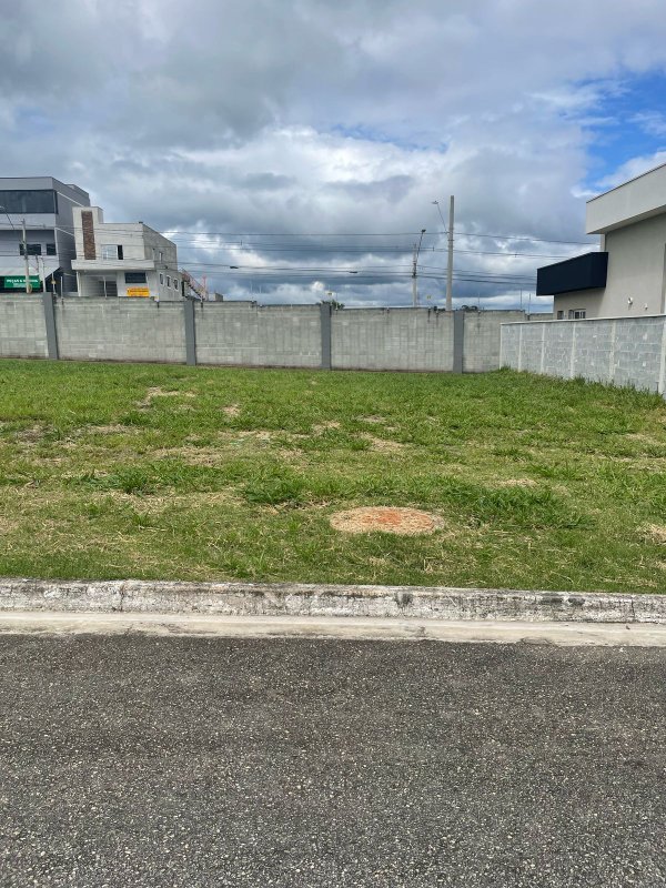Reserva Rudá Rua Luis Barbeiran São José dos Campos - 