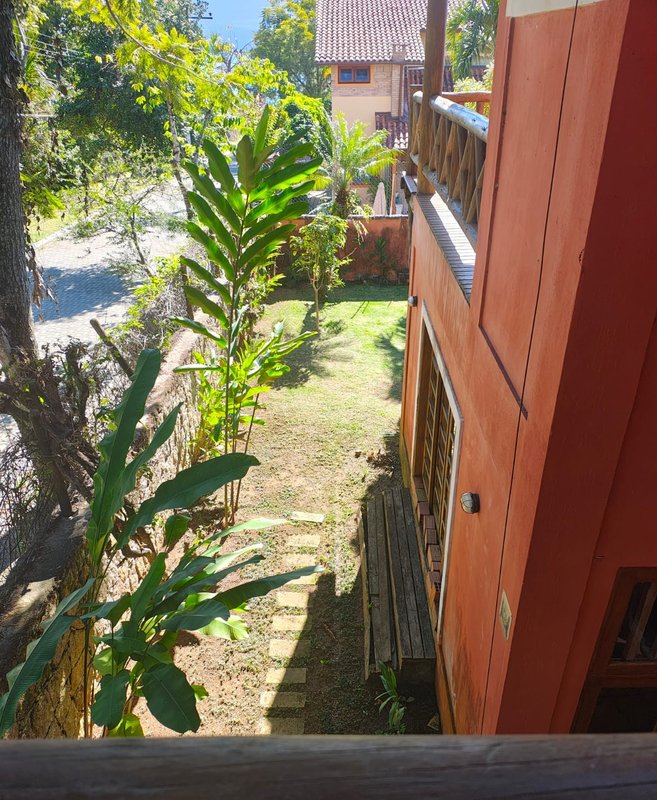 ALUGA-SE LINDA CASA MOBILIADA PRONTA PARA MORAR - 3 QUARTOS - PISCINA - LAZER COMPLETO!! Avenida Riachuelo Ilhabela - 