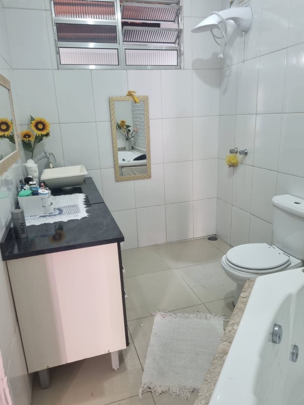 Sobrado com Suíte e Edícula Ampla perto do Centro de Mogi - Mogi das Cruzes - 