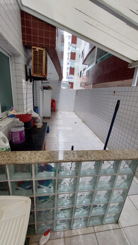 Apartamento com 01 dormitório para locação - Ocian - Praia Grande - SP Rua Teófila Vanderlinde Praia Grande - 