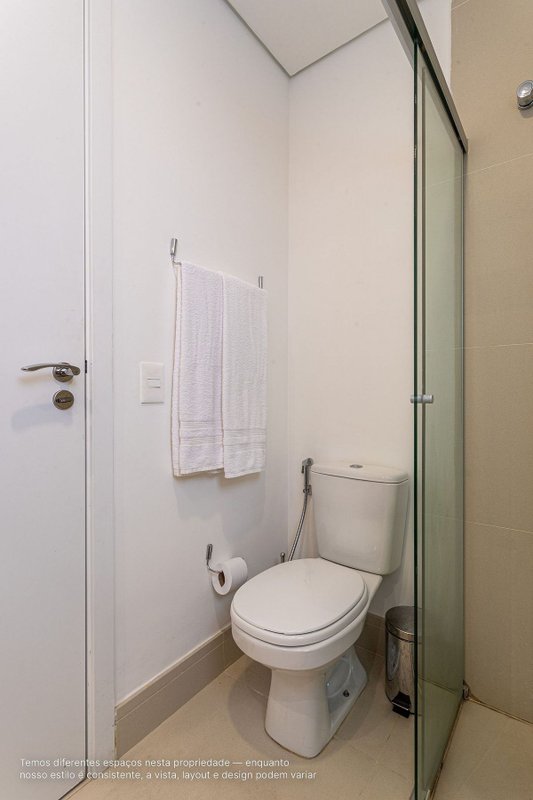 Apartamento com 2 Quartos para alugar, 46m² - Pinheiros Rua Oscar Freire São Paulo - 