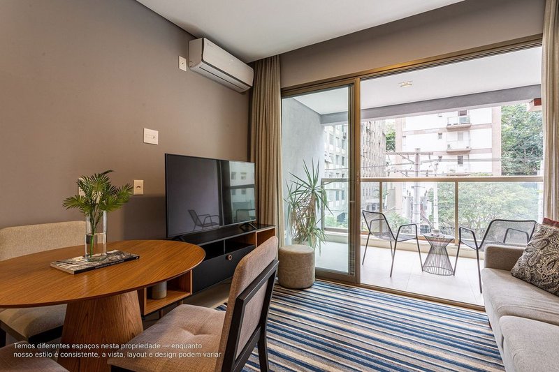Apartamento com 2 Quartos para alugar, 46m² - Pinheiros Rua Oscar Freire São Paulo - 