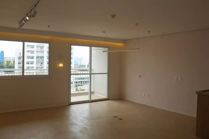 ALUGA-SE CONJUNTO COMERCIAL 42M2 – 1 VAGA – EXCELENTE LOCALIZAÇÃO – CONDOMINIO COMERCIAL Avenida Queiroz Filho São Paulo - 